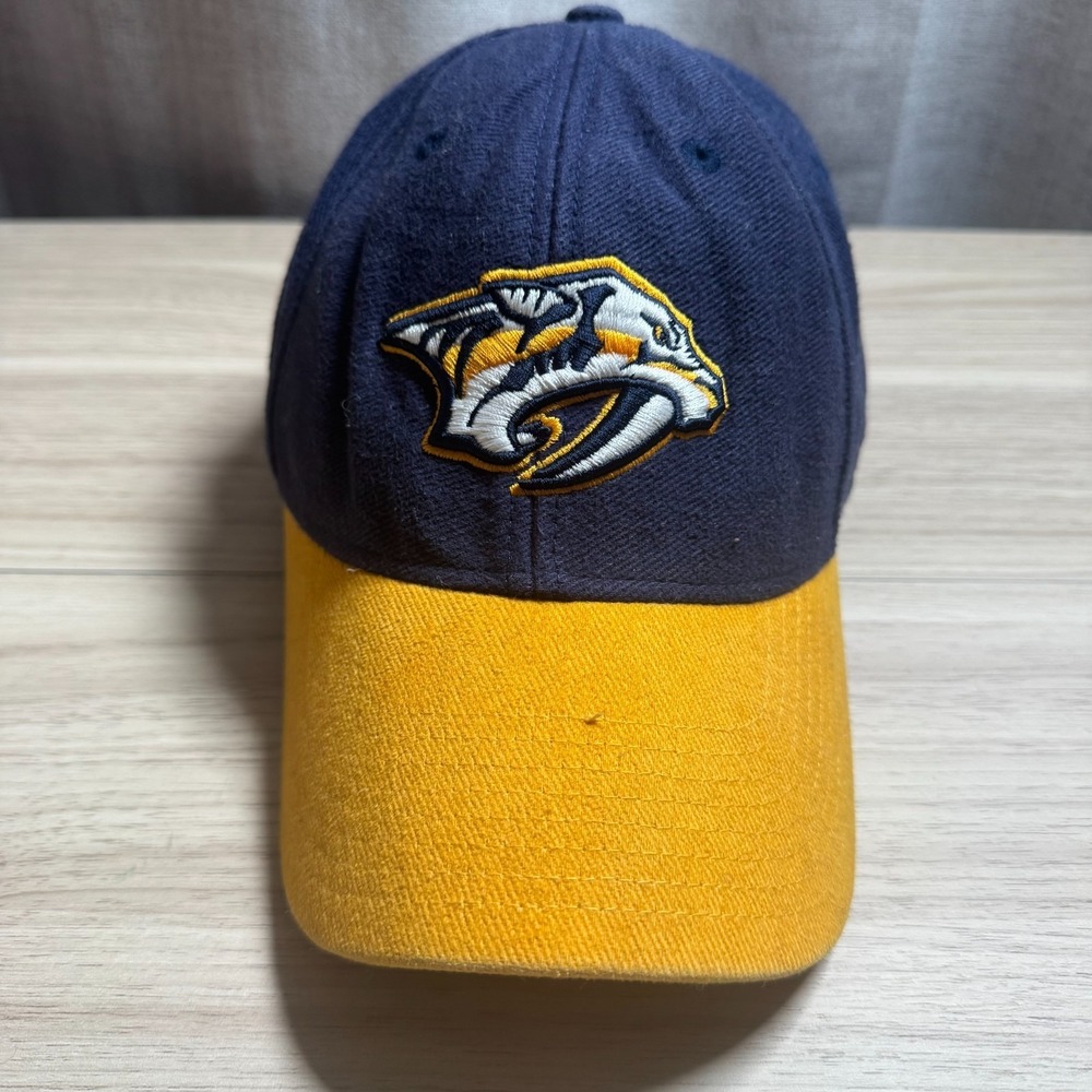 Reebok Nashville Predators NHL Hat Mens OSFA Navy Gold Face Off Cap Streetwear